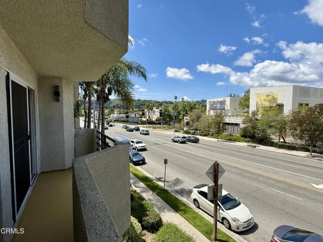 4500 Laurel Canyon Boulevard 206, Valley Village, CA 91607