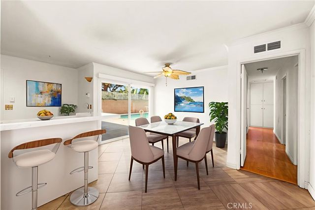 20401 Somerville Lane, Huntington Beach, CA 92646