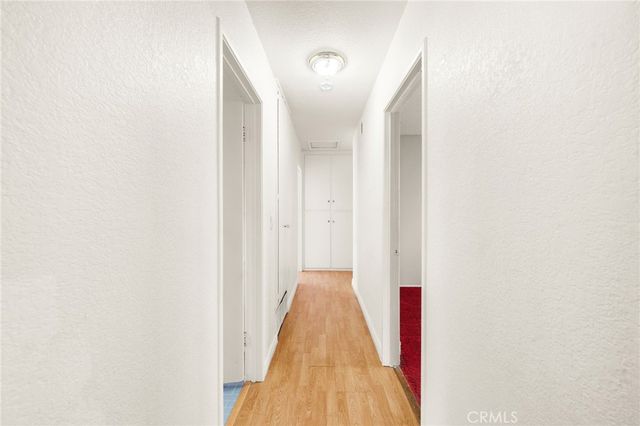 20401 Somerville Lane, Huntington Beach, CA 92646