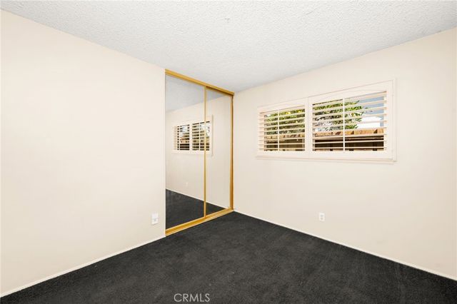 20401 Somerville Lane, Huntington Beach, CA 92646