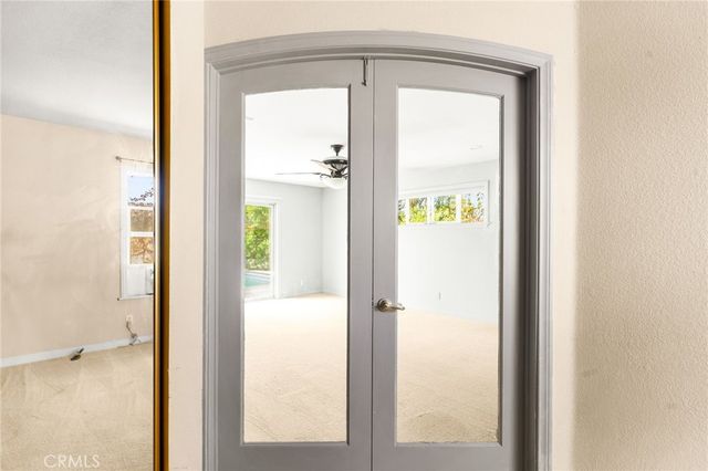 20401 Somerville Lane, Huntington Beach, CA 92646