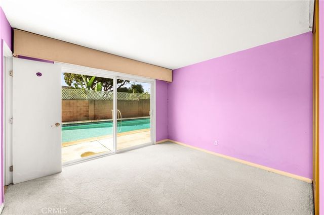 20401 Somerville Lane, Huntington Beach, CA 92646