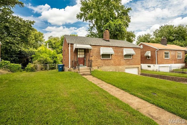 1957 Park Lane, St Louis, MO 63136