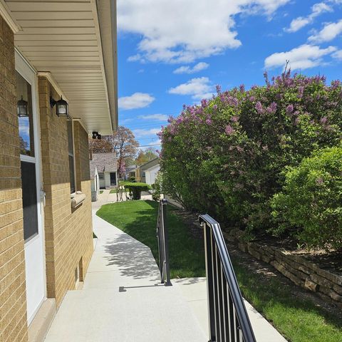 4052 87th STREET, Milwaukee, WI 53222