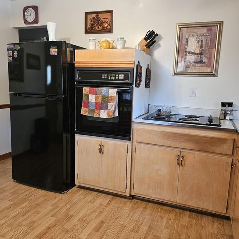 4052 87th STREET, Milwaukee, WI 53222