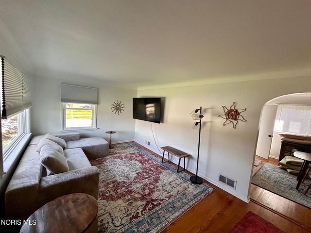 2667 Wesleyan Drive, Toledo, OH 43614