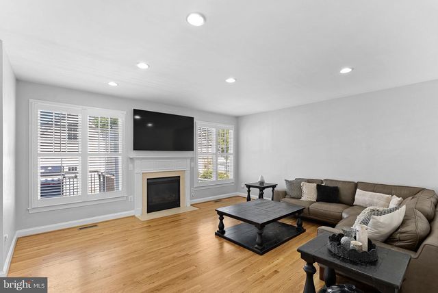 627 KINVARRA PL, Purcellville, VA 20132