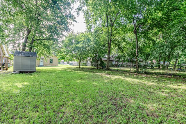 1415 N College Street, Mckinney, TX 75069
