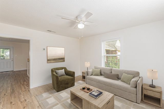 1415 N College Street, Mckinney, TX 75069