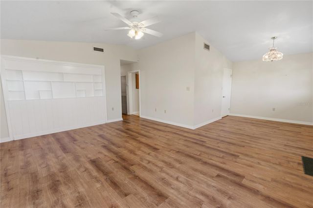 2425 BURNS AVENUE, Lake Wales, FL 33898