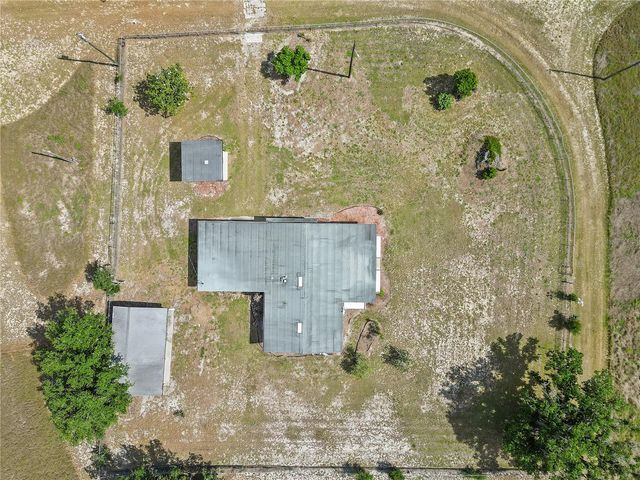 2425 BURNS AVENUE, Lake Wales, FL 33898