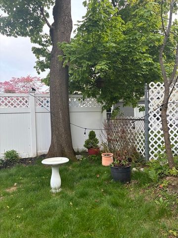 62 Elm St, Melrose, MA 02176
