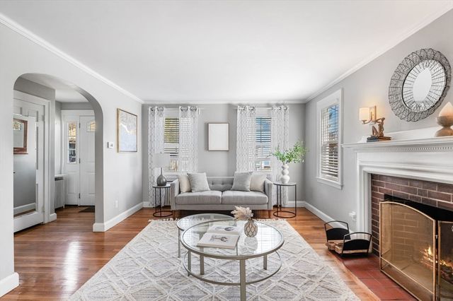 62 Elm St, Melrose, MA 02176