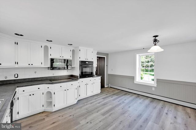 675 LANCASTER PIKE, Oxford, PA 19363