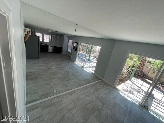 4037 Chalfont Court, Las Vegas, NV 89121