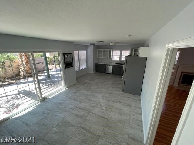 4037 Chalfont Court, Las Vegas, NV 89121