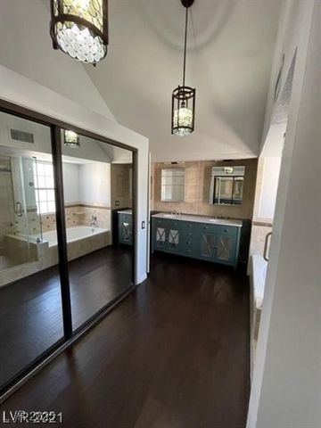 4037 Chalfont Court, Las Vegas, NV 89121