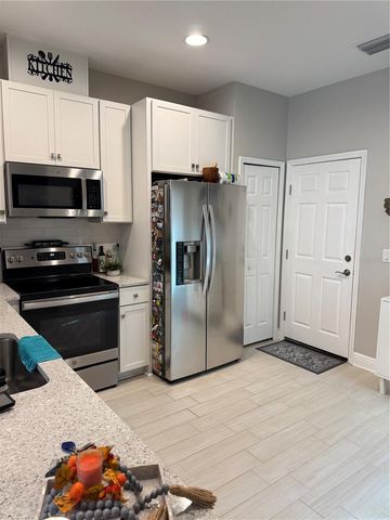 29955 SOUTHWELL LANE, Wesley Chapel, FL 33543