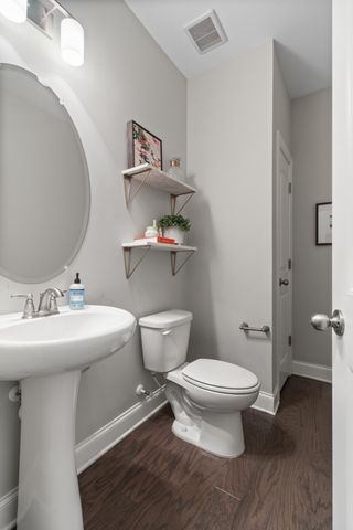 151 Benjamin Ln, Hendersonville, TN 37075