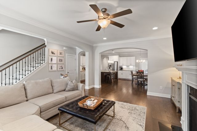 151 Benjamin Ln, Hendersonville, TN 37075