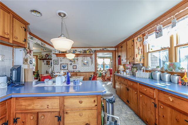 225 Old Mill Lane, Portsmouth, RI 02871