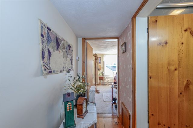 225 Old Mill Lane, Portsmouth, RI 02871