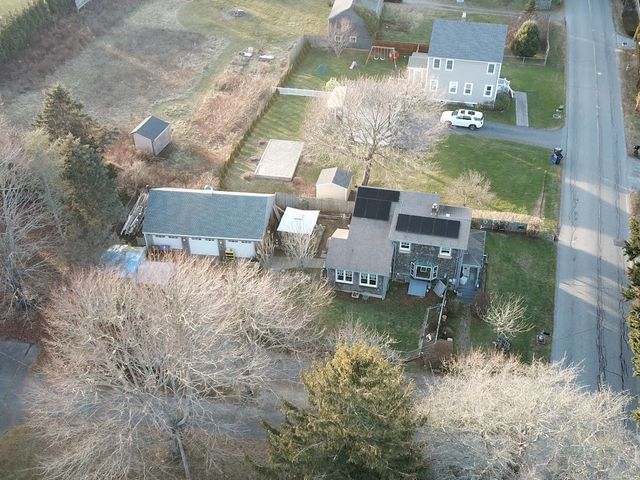 225 Old Mill Lane, Portsmouth, RI 02871