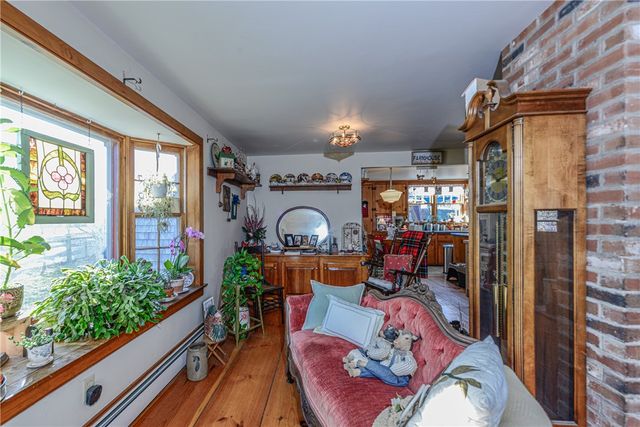 225 Old Mill Lane, Portsmouth, RI 02871