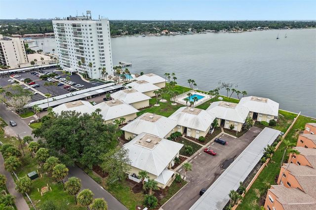 7300 SUNSHINE SKYWAY LANE 206, St Petersburg, FL 33711
