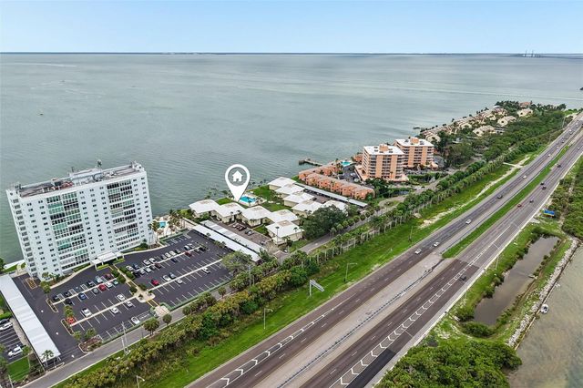 7300 SUNSHINE SKYWAY LANE 206, St Petersburg, FL 33711