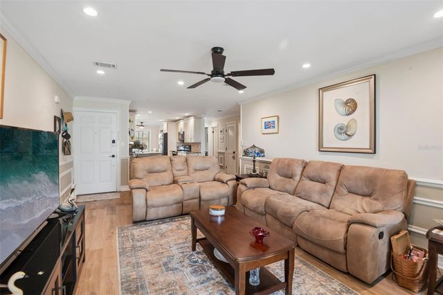 7300 SUNSHINE SKYWAY LANE 206, St Petersburg, FL 33711
