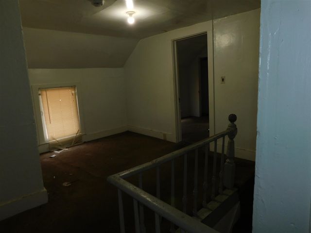 926 Cottage Avenue, Kalamazoo, MI 49001