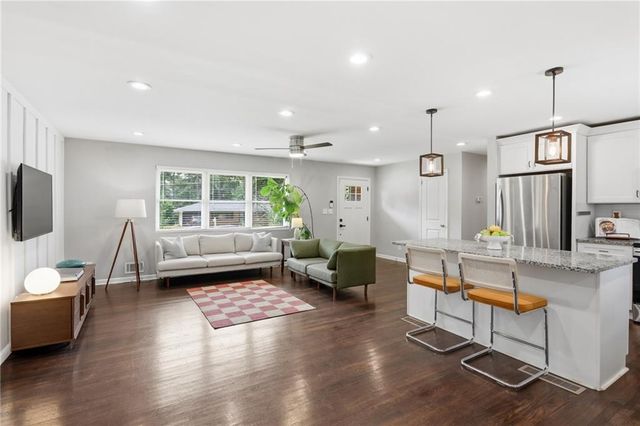 2182 Galway Lane, Decatur, GA 30032