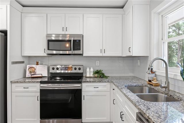 2182 Galway Lane, Decatur, GA 30032