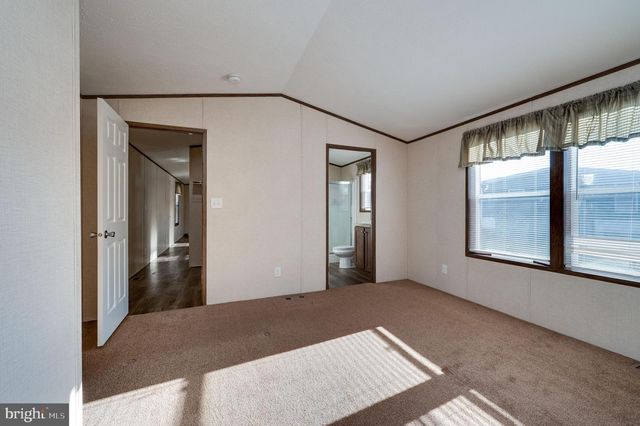 312 HAMPSHIRE AVE, Reading, PA 19606