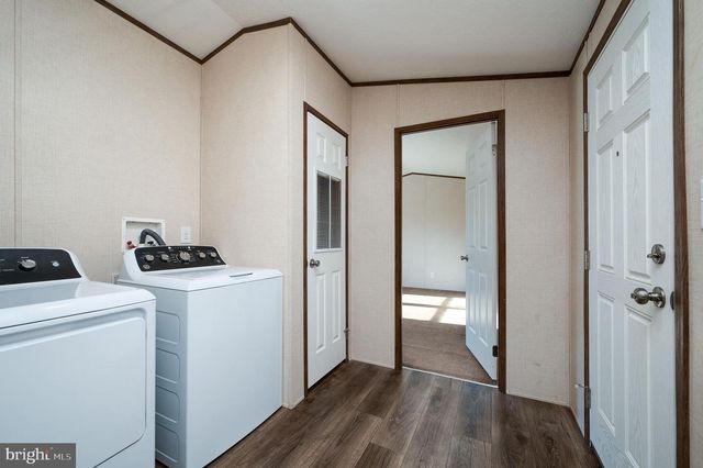 312 HAMPSHIRE AVE, Reading, PA 19606