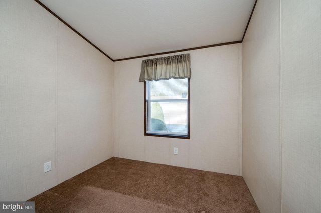 312 HAMPSHIRE AVE, Reading, PA 19606