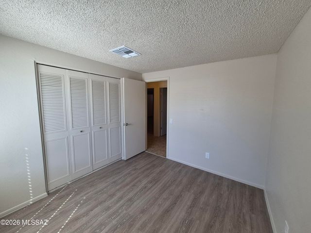 2530 W Vereda De Gente, Tucson, AZ 85746