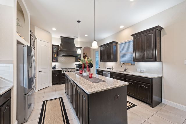 3204 Chambley Lane, Mansfield, TX 76084
