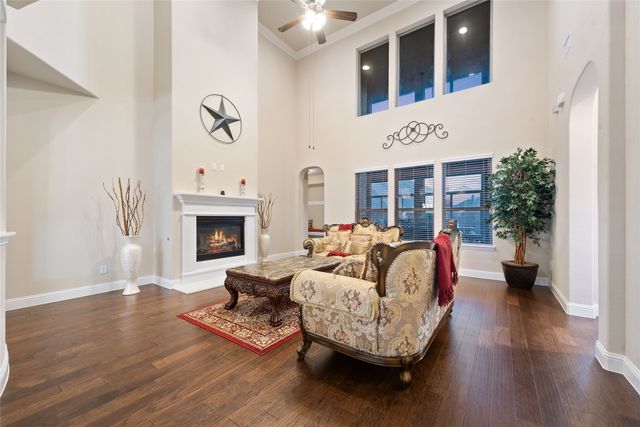 3204 Chambley Lane, Mansfield, TX 76084
