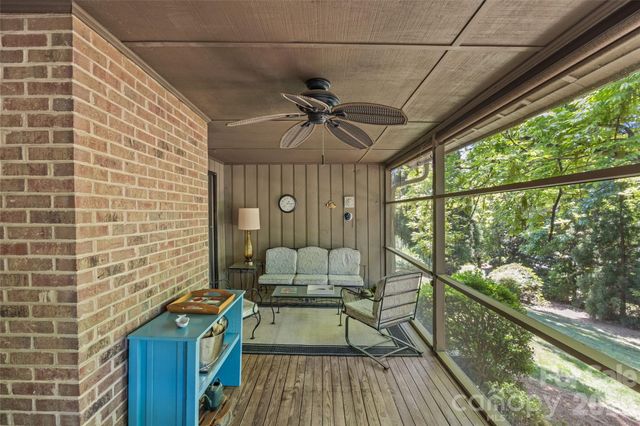 5120 Dunes Court, Charlotte, NC 28226