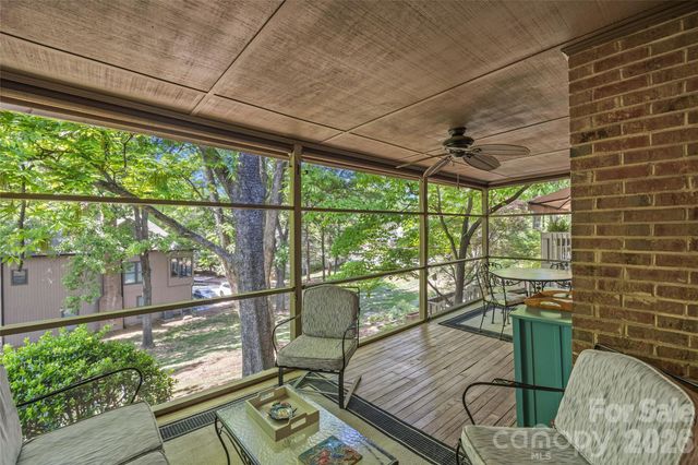 5120 Dunes Court, Charlotte, NC 28226