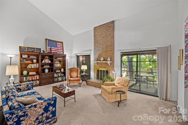 5120 Dunes Court, Charlotte, NC 28226