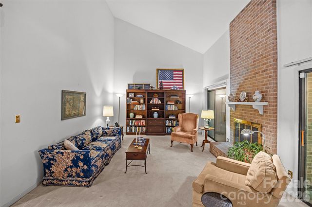 5120 Dunes Court, Charlotte, NC 28226