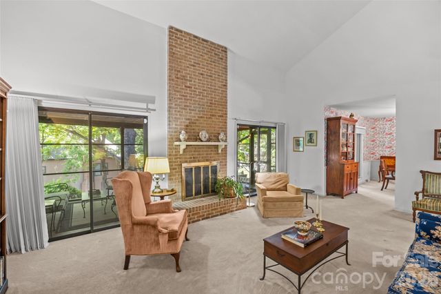 5120 Dunes Court, Charlotte, NC 28226