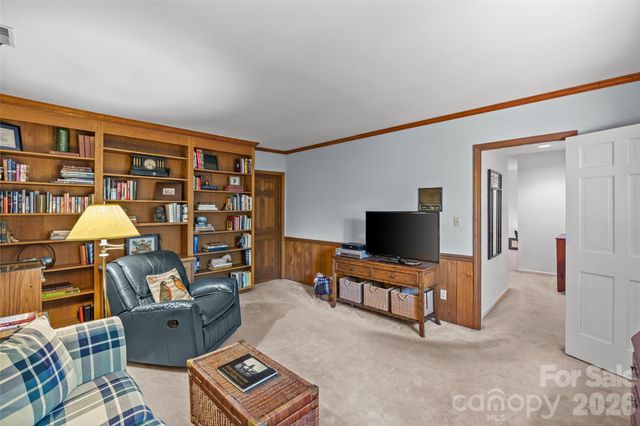 5120 Dunes Court, Charlotte, NC 28226