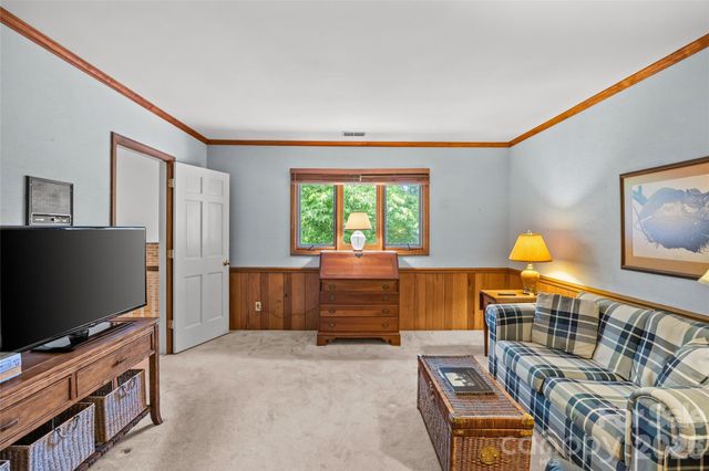 5120 Dunes Court, Charlotte, NC 28226