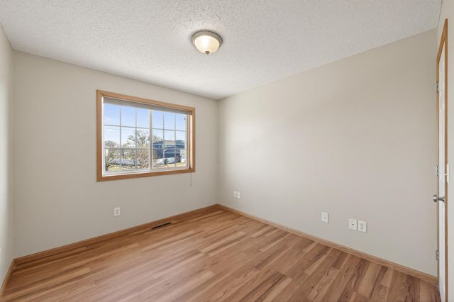6190 Marlowe Avenue NE, Otsego, MN 55301