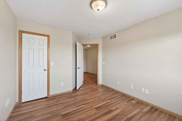 6190 Marlowe Avenue NE, Otsego, MN 55301