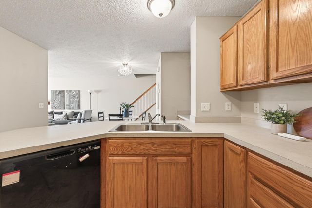6190 Marlowe Avenue NE, Otsego, MN 55301